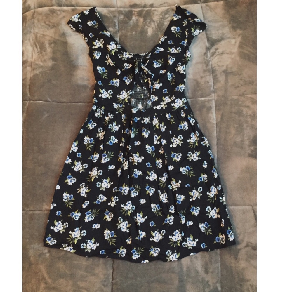 Floral Hollister Dress